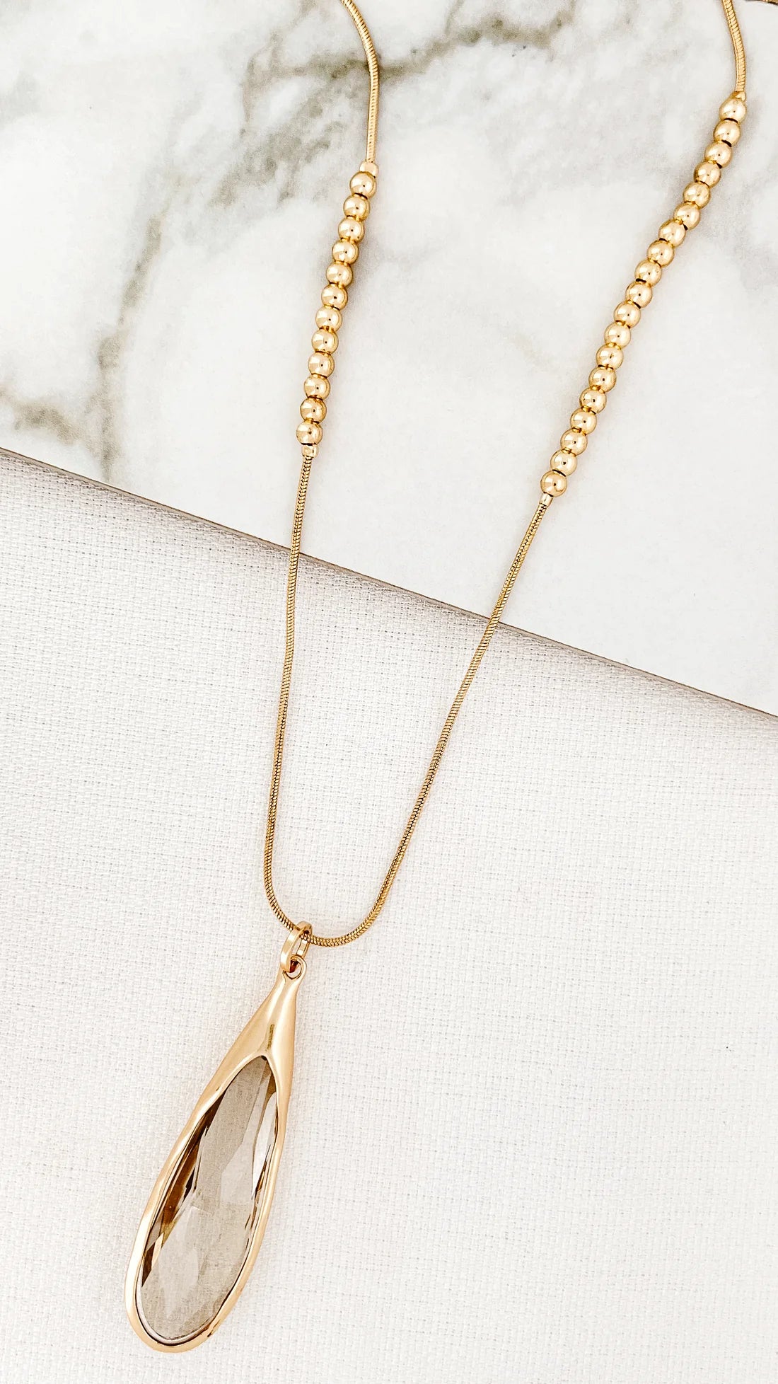 Paparazzi deals royal coronation