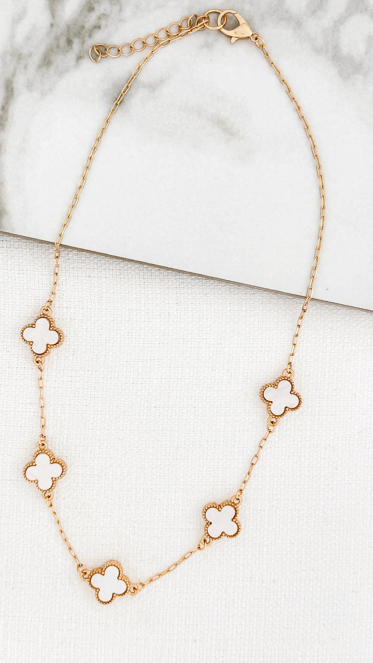 Envy White and Gold Short Clover Necklace