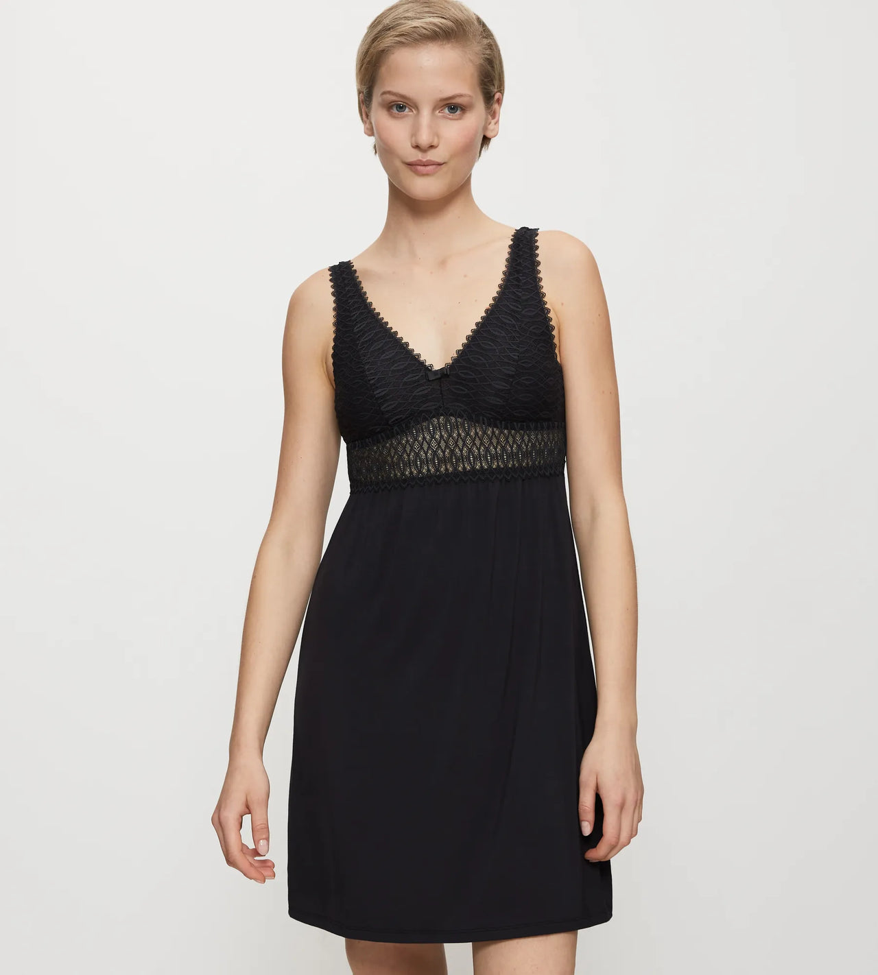 Triumph Aura Spotlight Night Dress