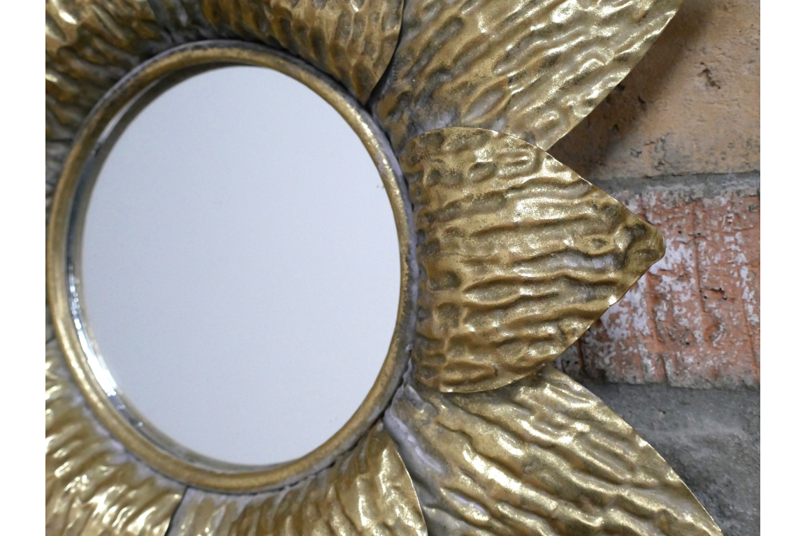Dutch Imports Flower Mirror