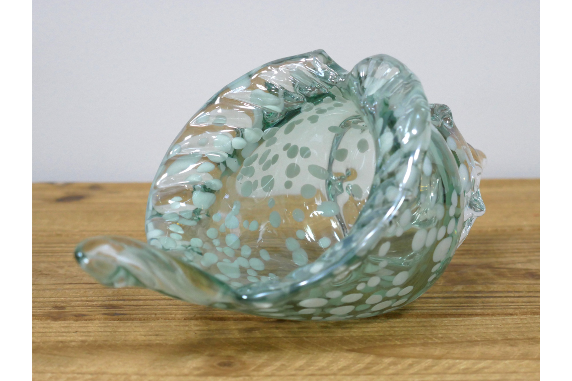 Dutch Imports Glass Shell