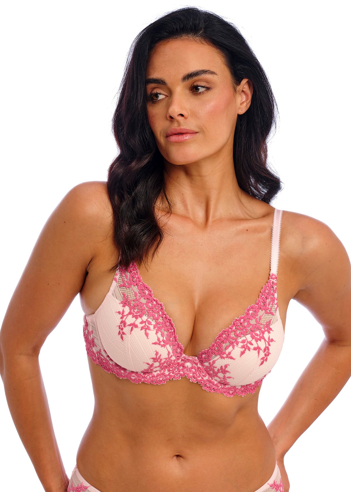 Wacoal Embrace Lace Ballet Slipper/Chateau Rose Plunge Underwire Bra