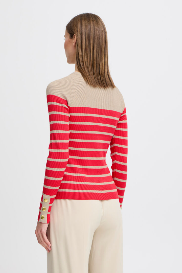 B Young Morla Raglan Pullover