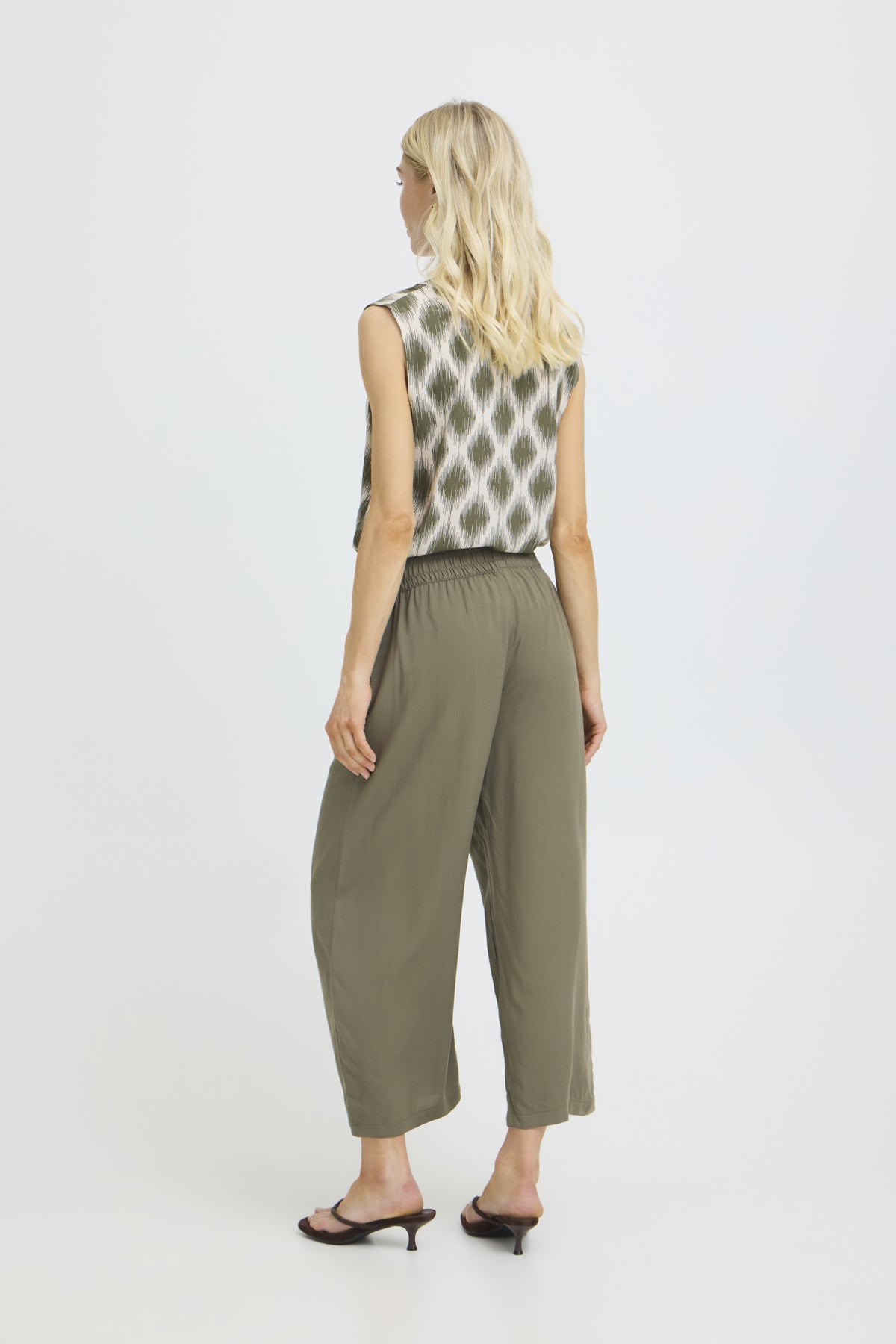 B Young JOELLA Crop Trousers - Ogee Ikat Kalamata