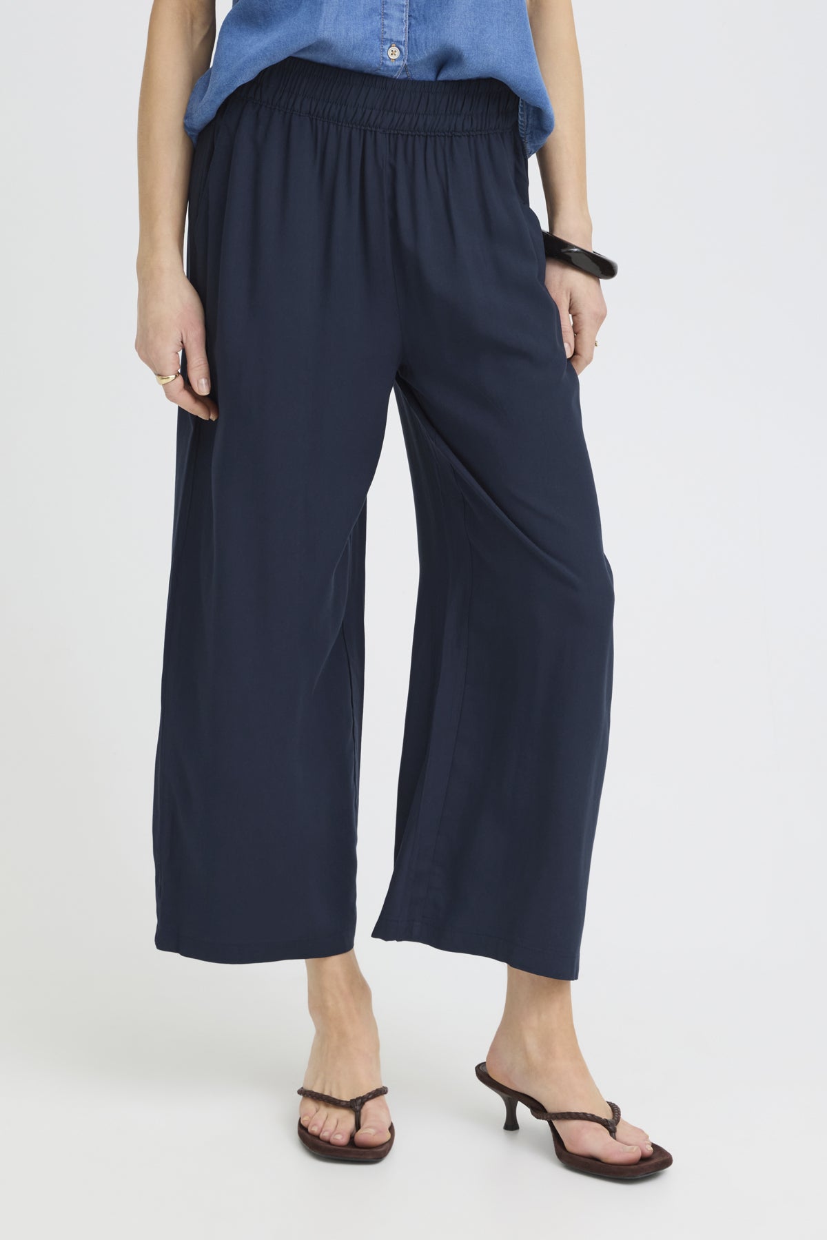 B Young JOELLA Crop Trousers - Copenhagen Night