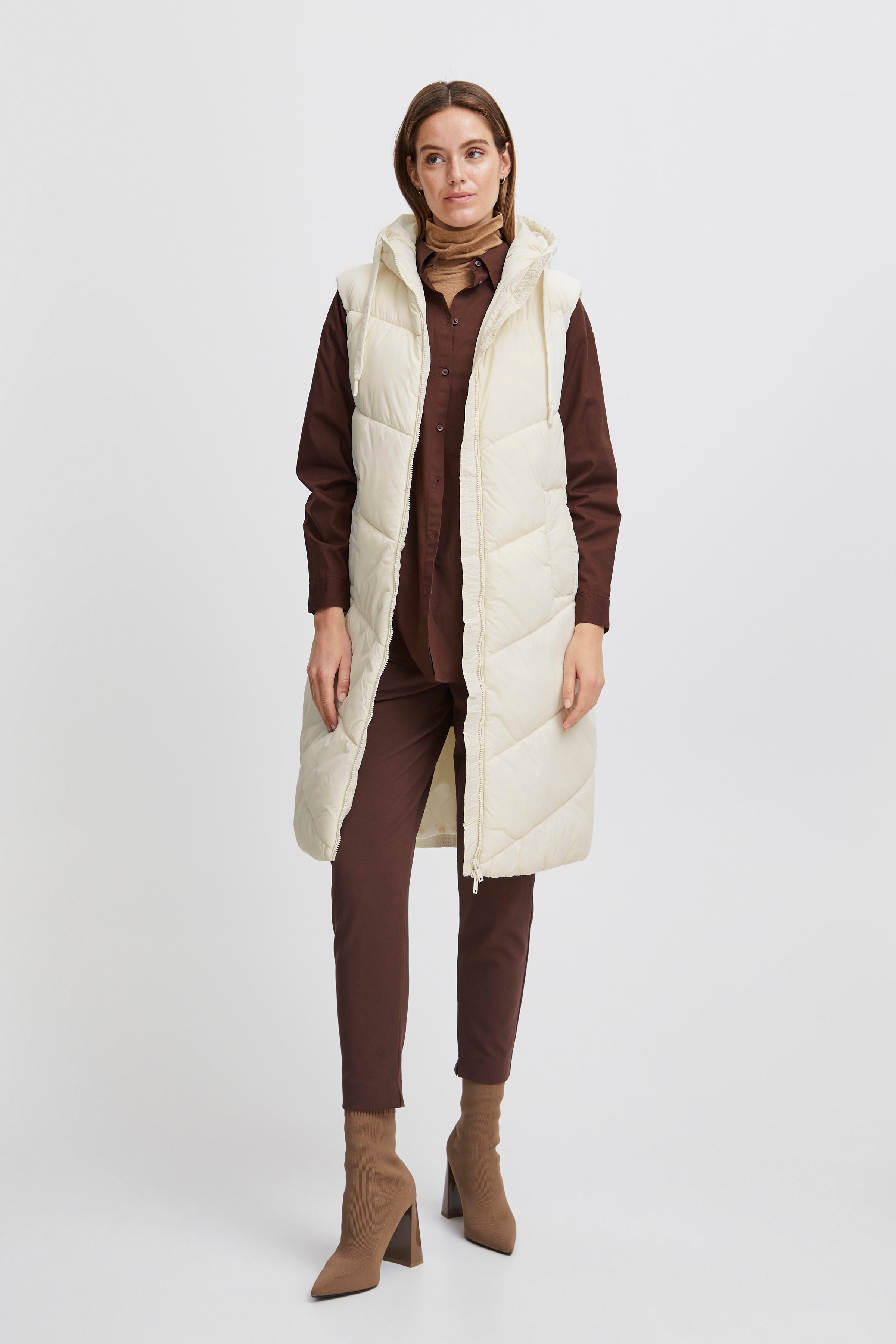 B Young BOMINA Gilet - Birch/Bodenhams