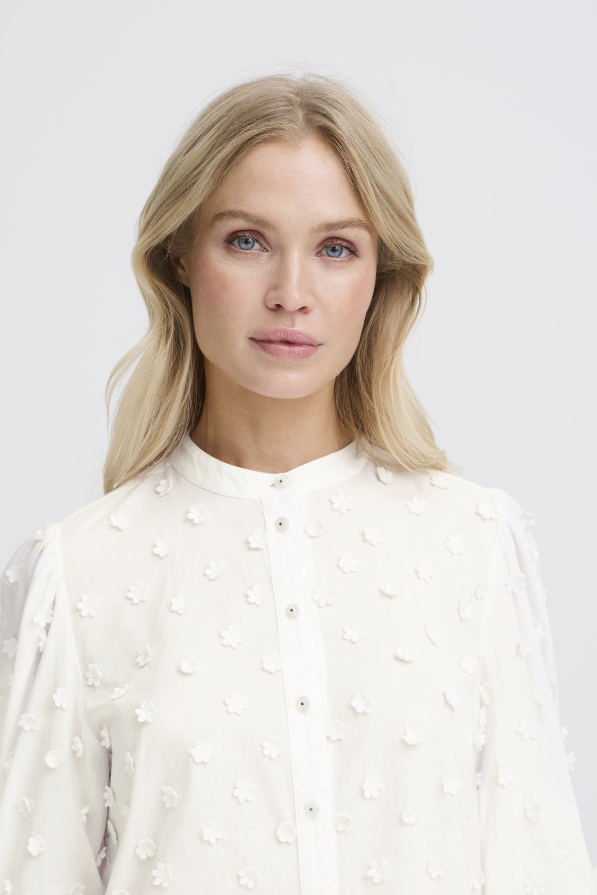 B Young ISABEAU Flower Shirt - Marshmallow