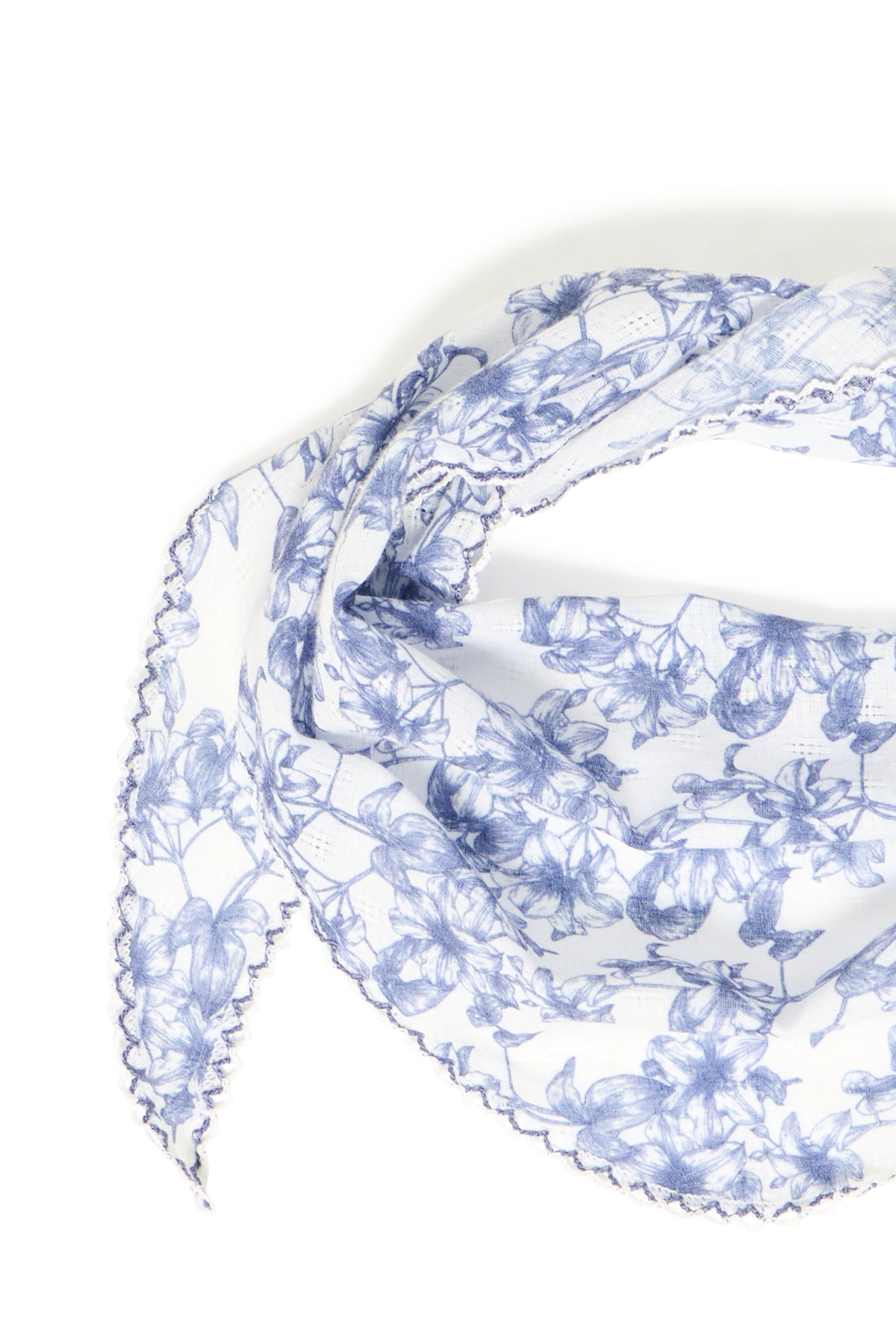 B Young VIVANTE Triangle Scarf - Spring Big Flowers Marsh