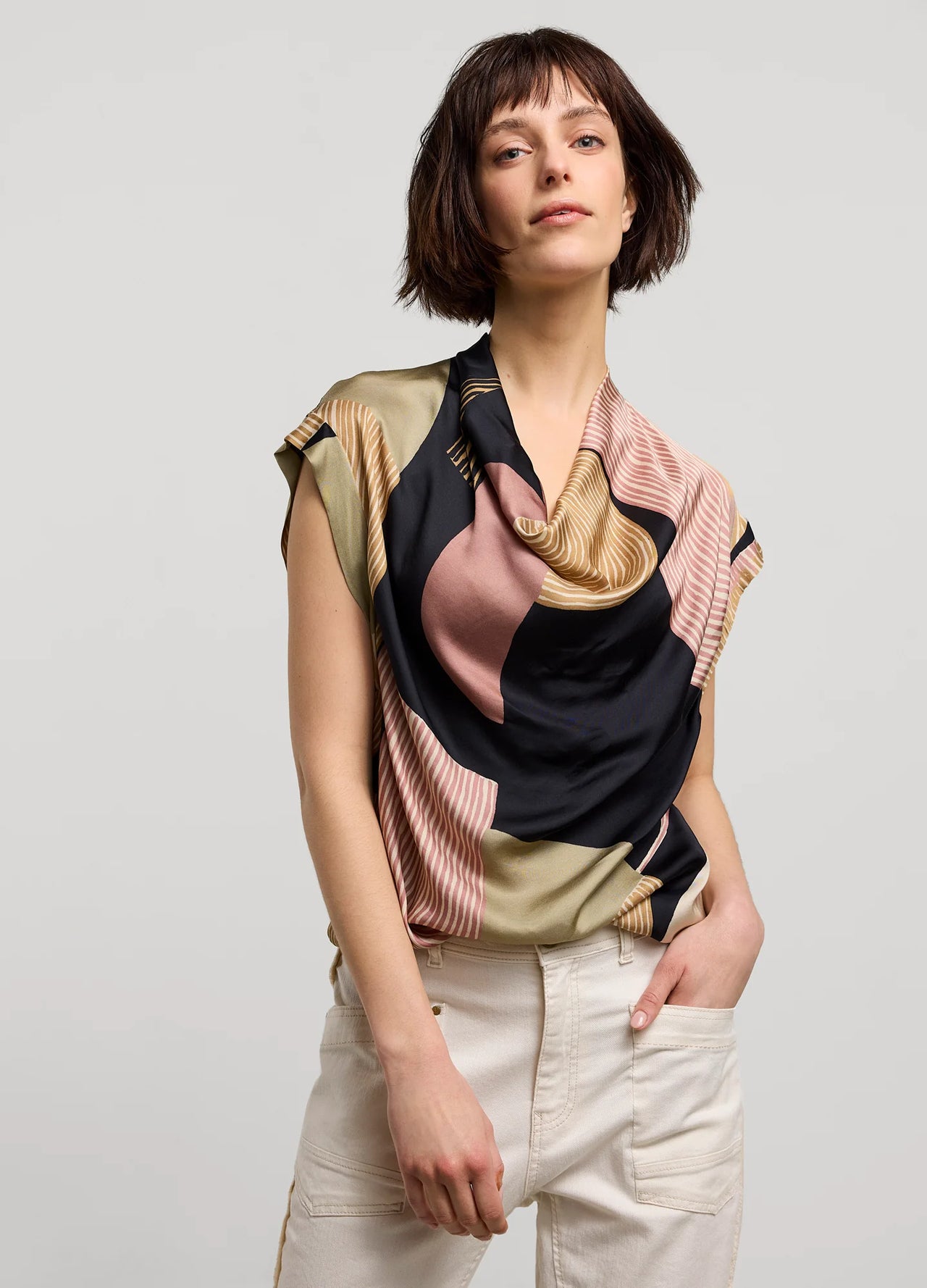 Summum Short Sleeved Silky Printed Top