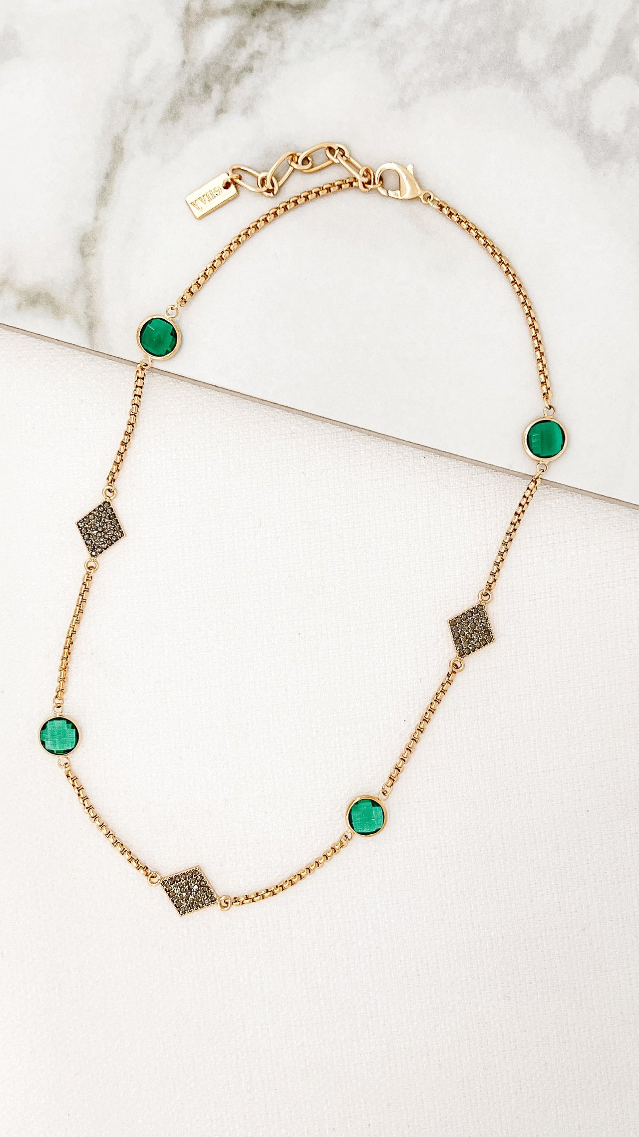 Envy Gold and Green Pattern Necklace