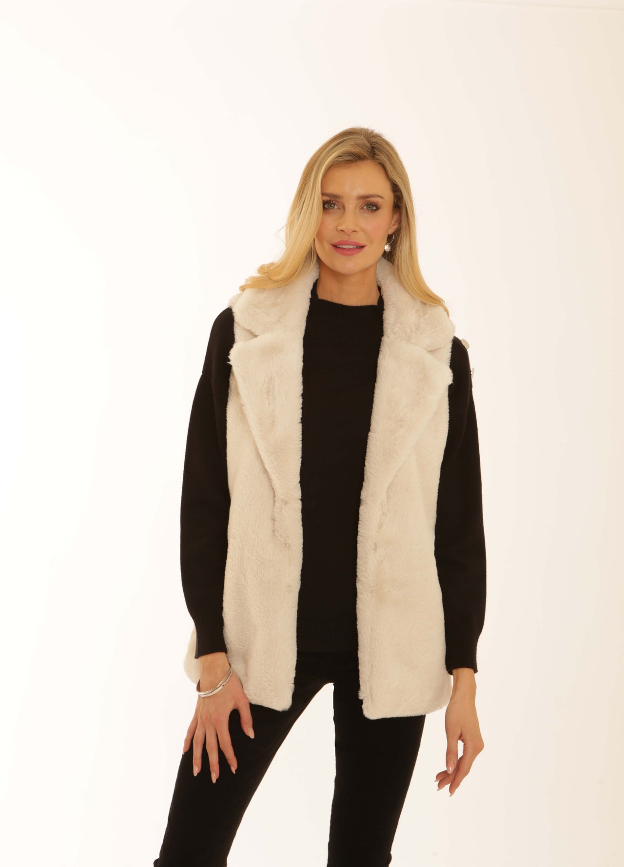 Pomodoro Fur Gilet - Cream