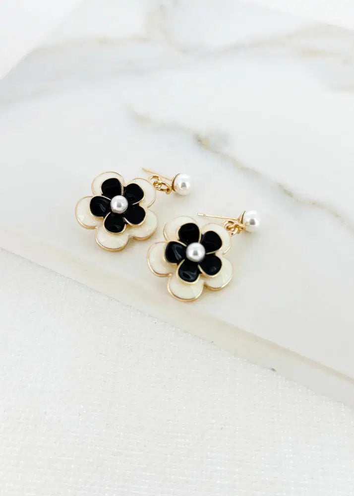 Envy Gold & Black Blower Earring