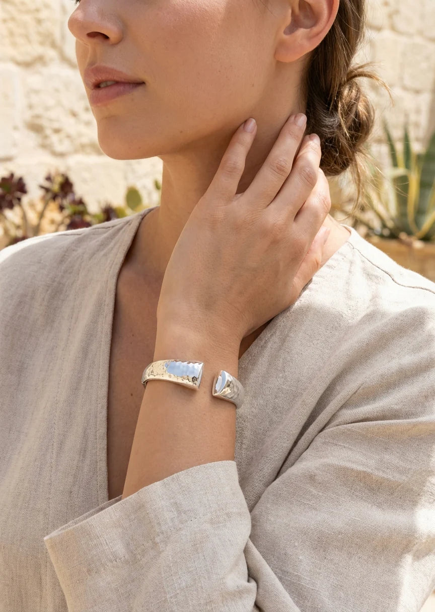 Envy Silver Battered Hinged Bangle