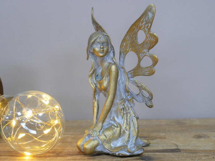 Dutch Imports Kneeling Fairy