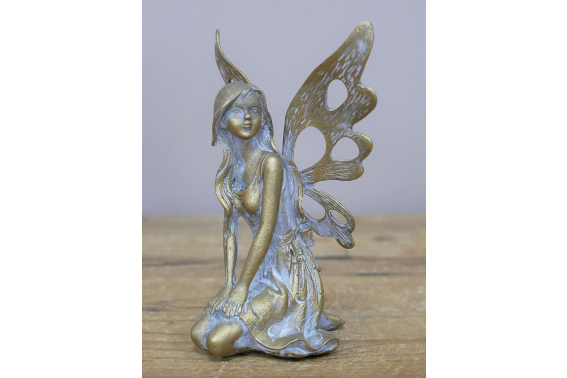 Dutch Imports Kneeling Fairy