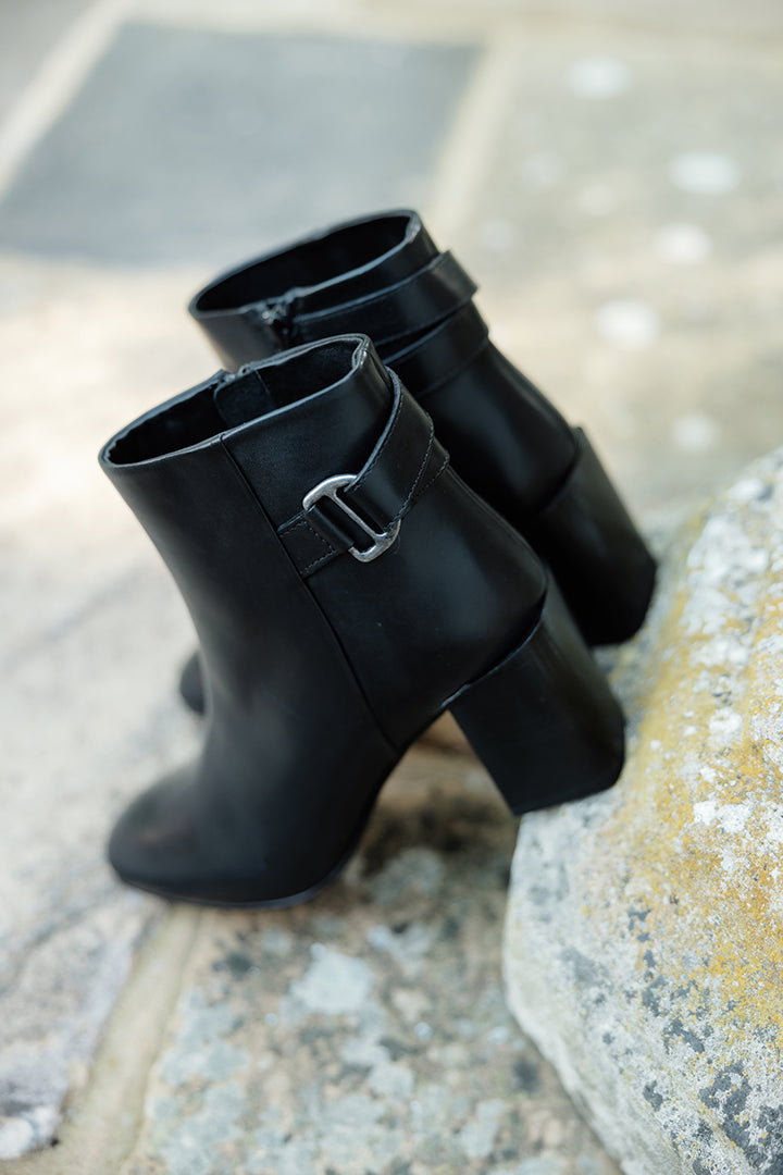 Barbour Piper Block Heel Ankle Boots Black/Bodenhams