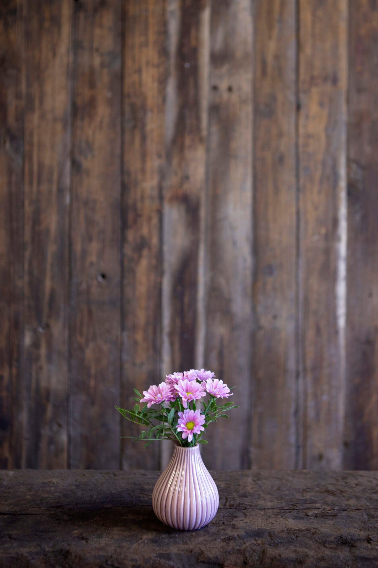 London Ornaments Bud Vase Lilac