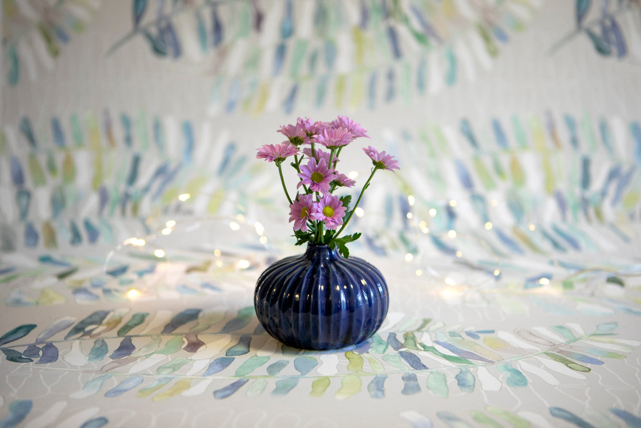 London Ornaments Round Vase - Blue