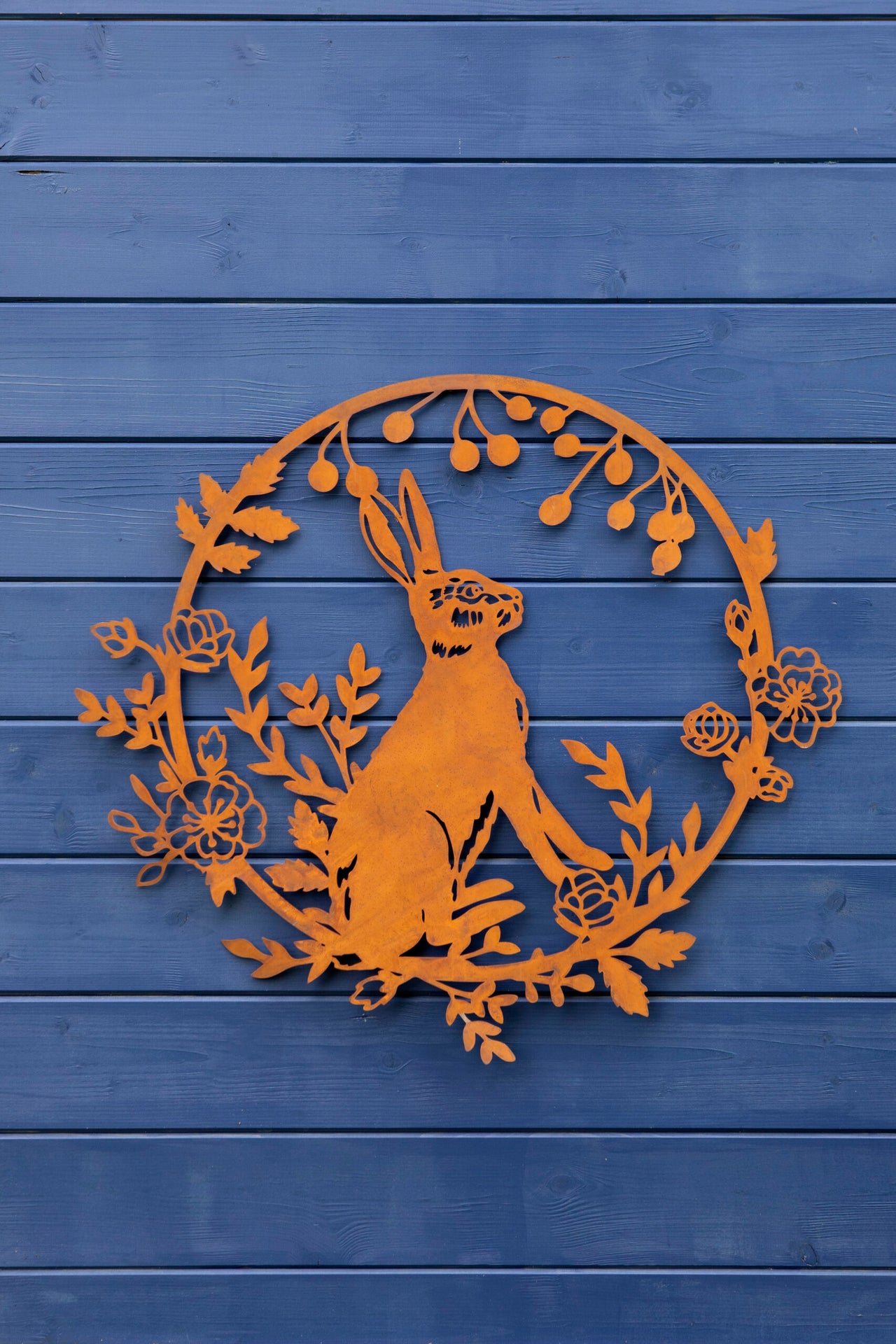 London Ornaments Rusty Floral Hare Plaque