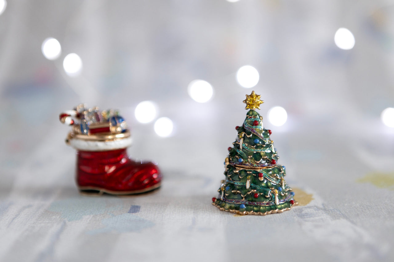 London Ornaments Christmas Tree Trinket Box