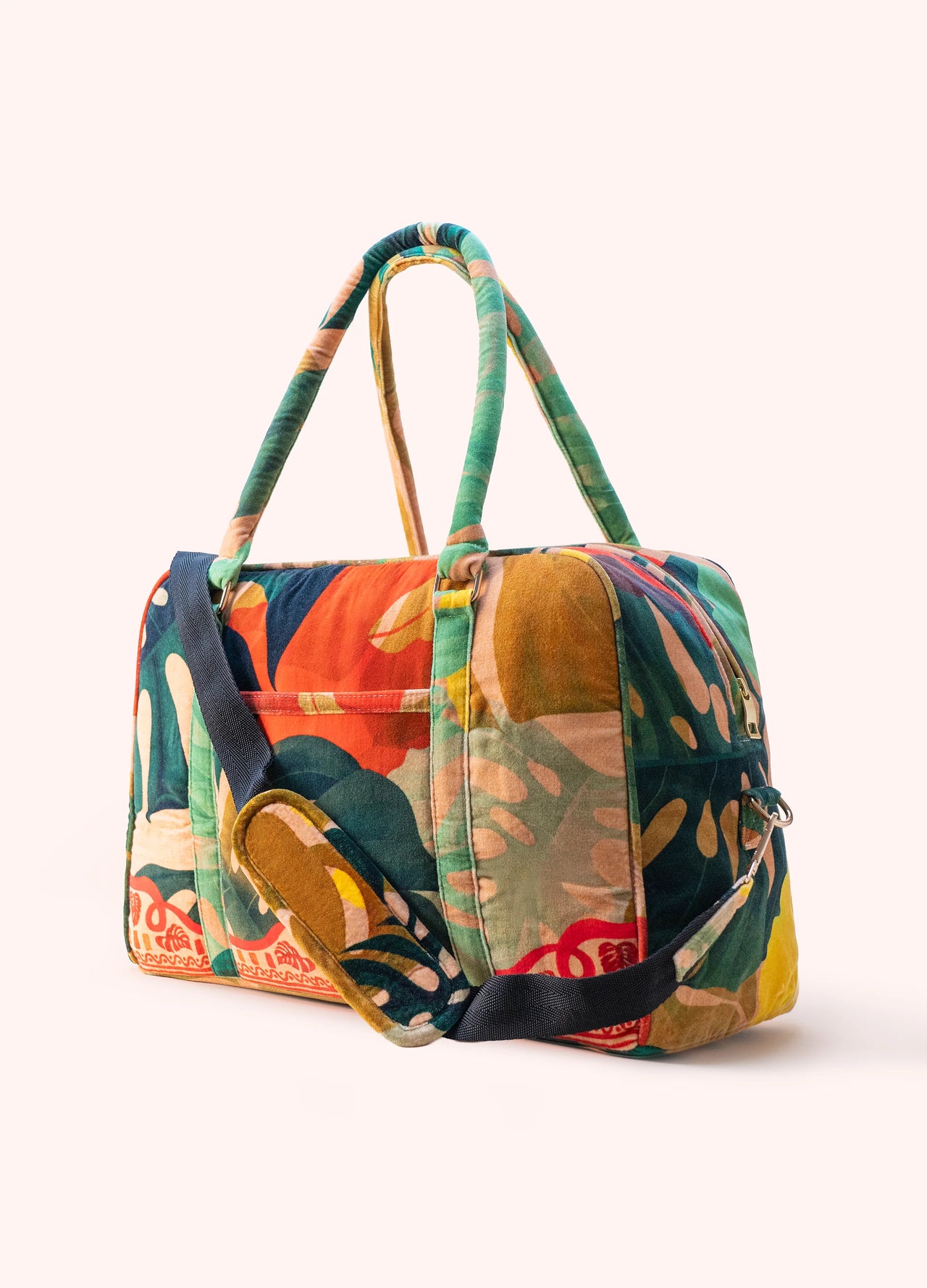 Powder Luxe Weekender Bag - Exotic Leaves