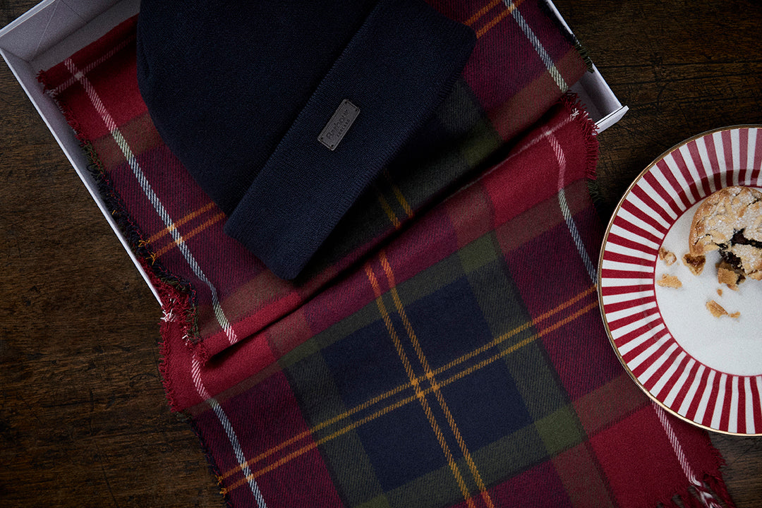 Barbour Swinton Beanie & Galingale Scarf Gift Set - Winterberry Tartan