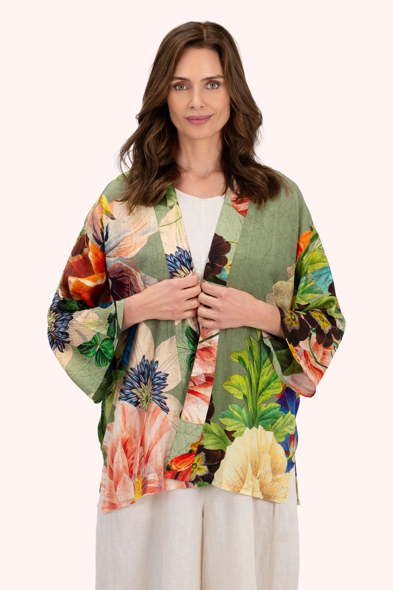 Powder Mid-Length Kimono - Botanical Bouquet/Sage