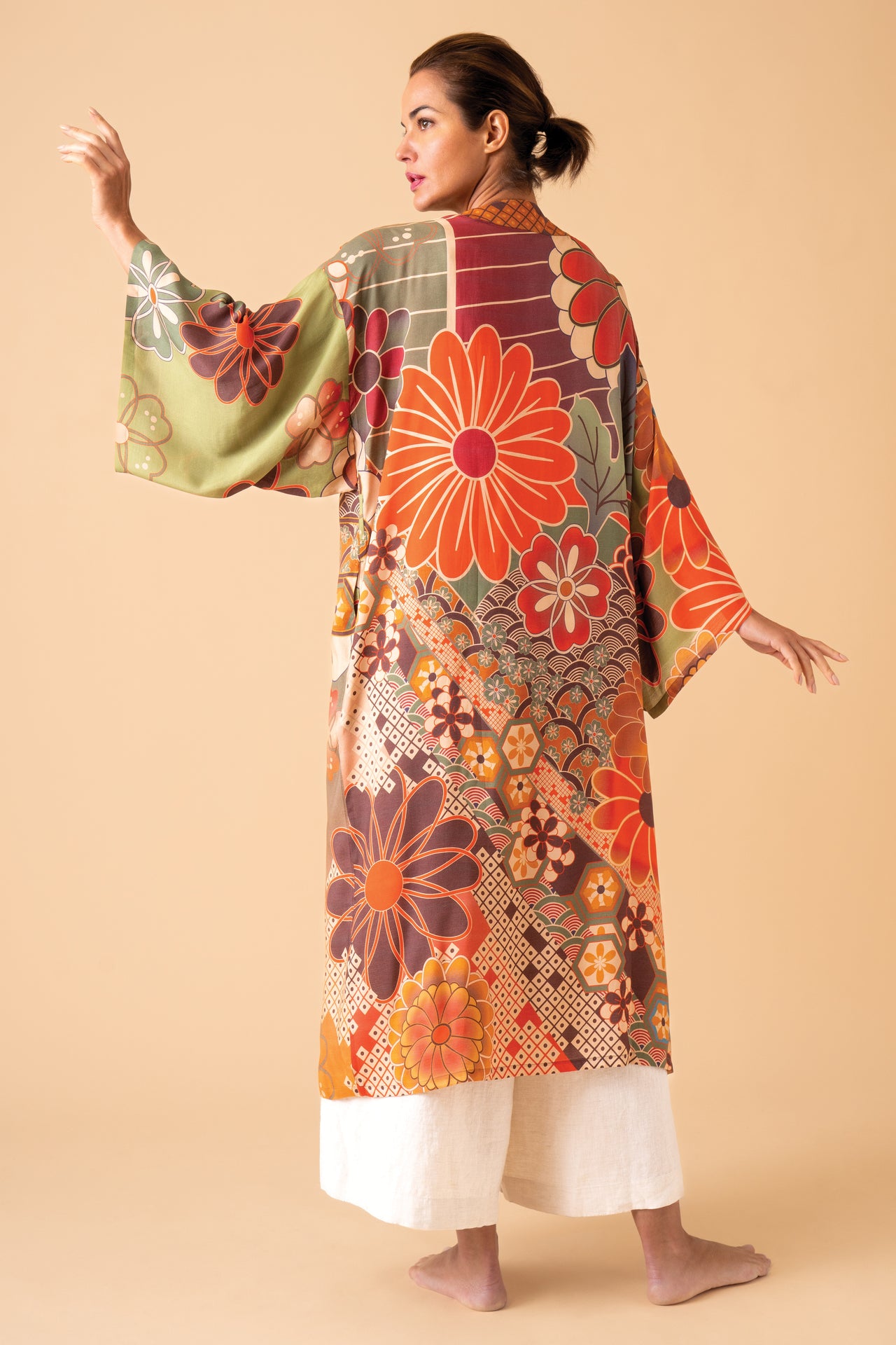 Powder 70's Kaleidoscope Floral Kimono Gown - Sage