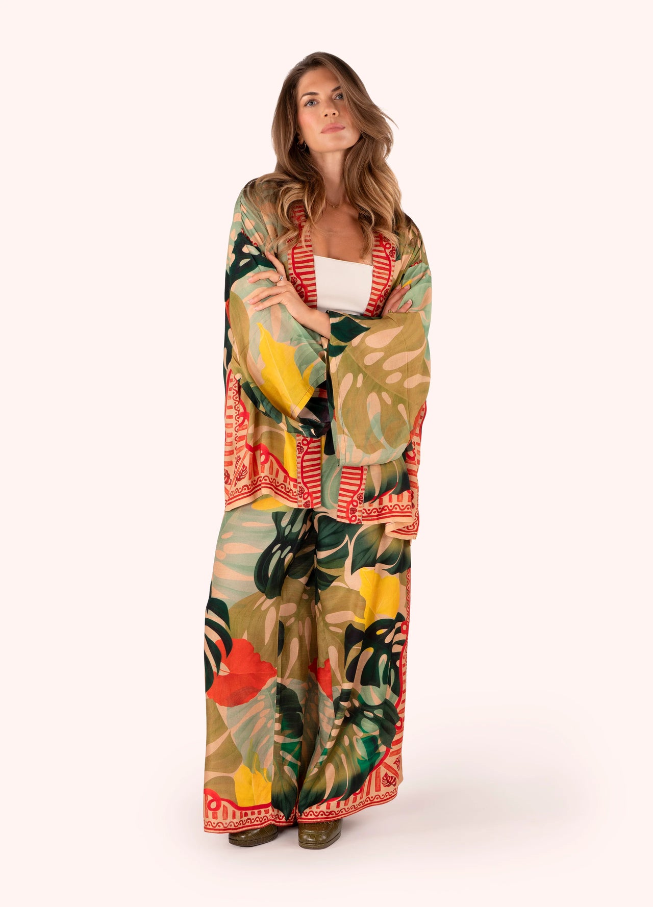 Powder Short Kimono Jacket - Exotic Leaves
