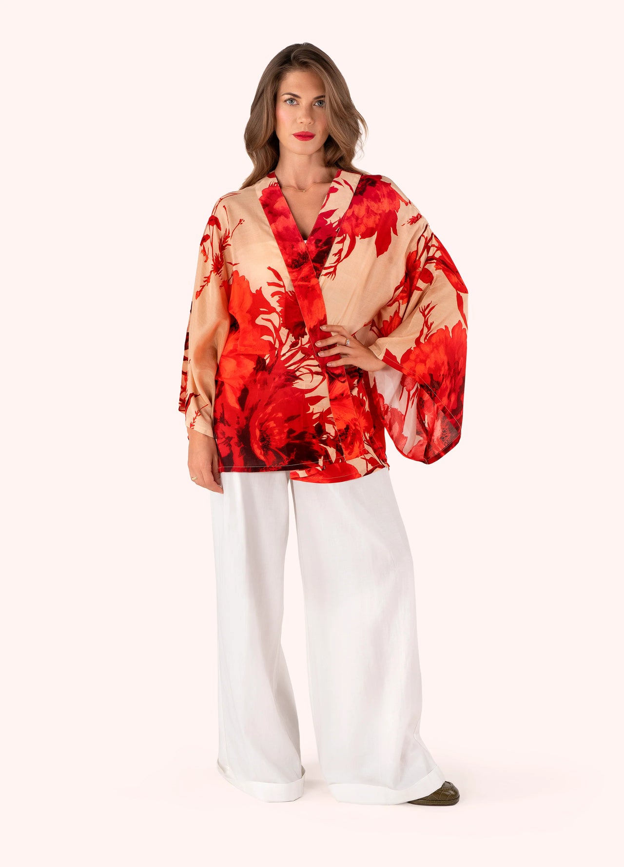 Powder Short Kimono Jacket - Rouge Blooms