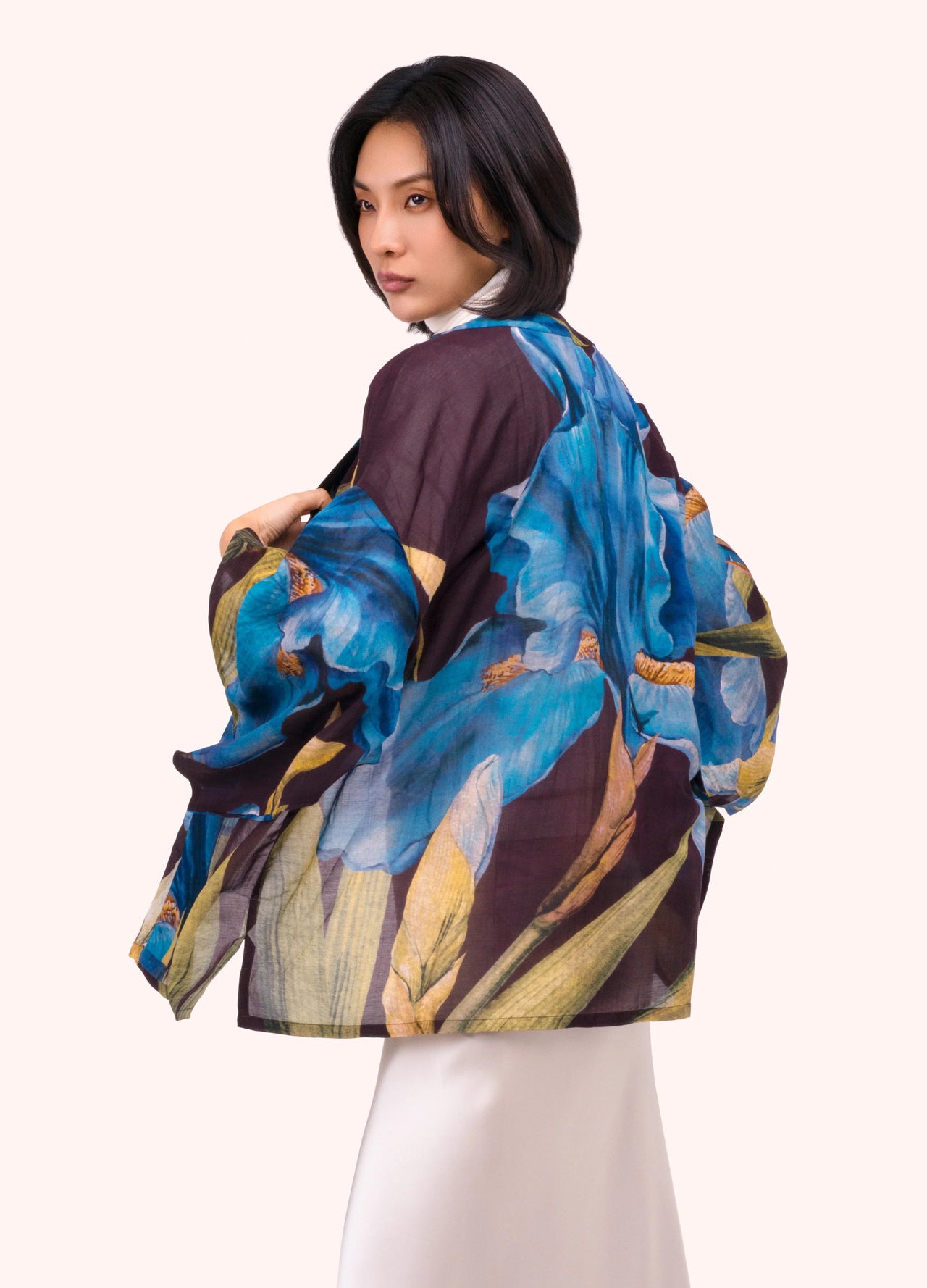 Powder Short Kimono Jacket - Iris