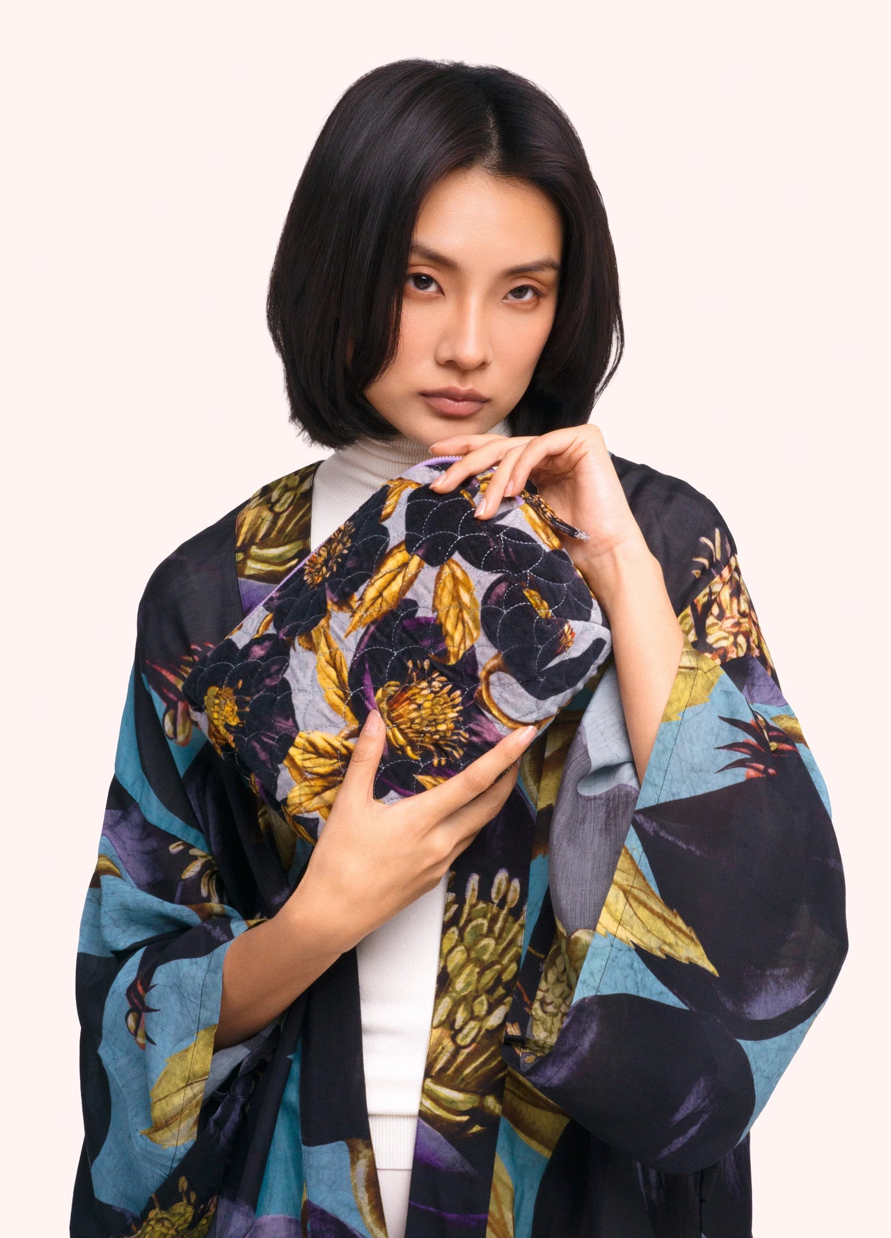 Powder Quilted Velvet Washbag - Hellebore