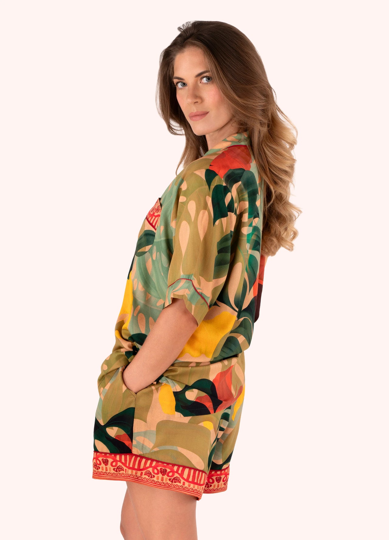 Powder Viscose Ladies Pyjamas - Exotic Leaves