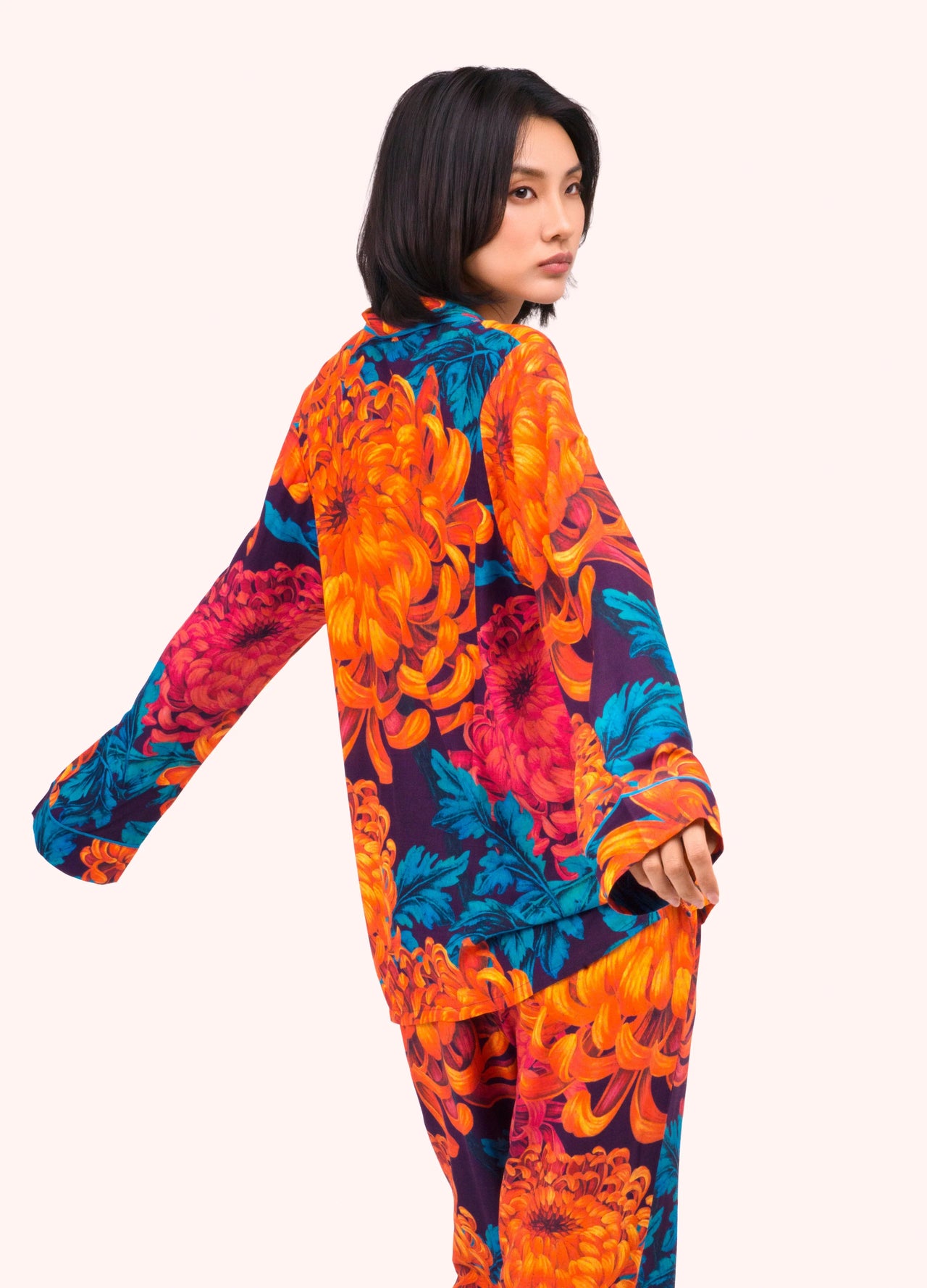 Powder Chrysanthemum Long Pyjamas