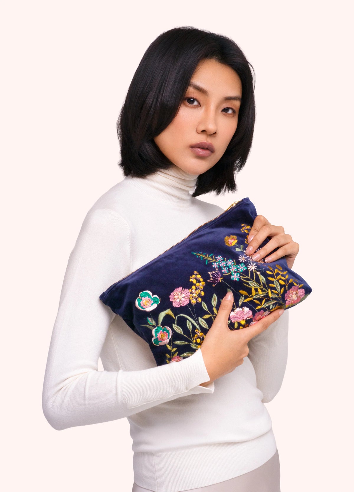 Powder Hedgerow Velvet Zip Pouch - Navy Floral