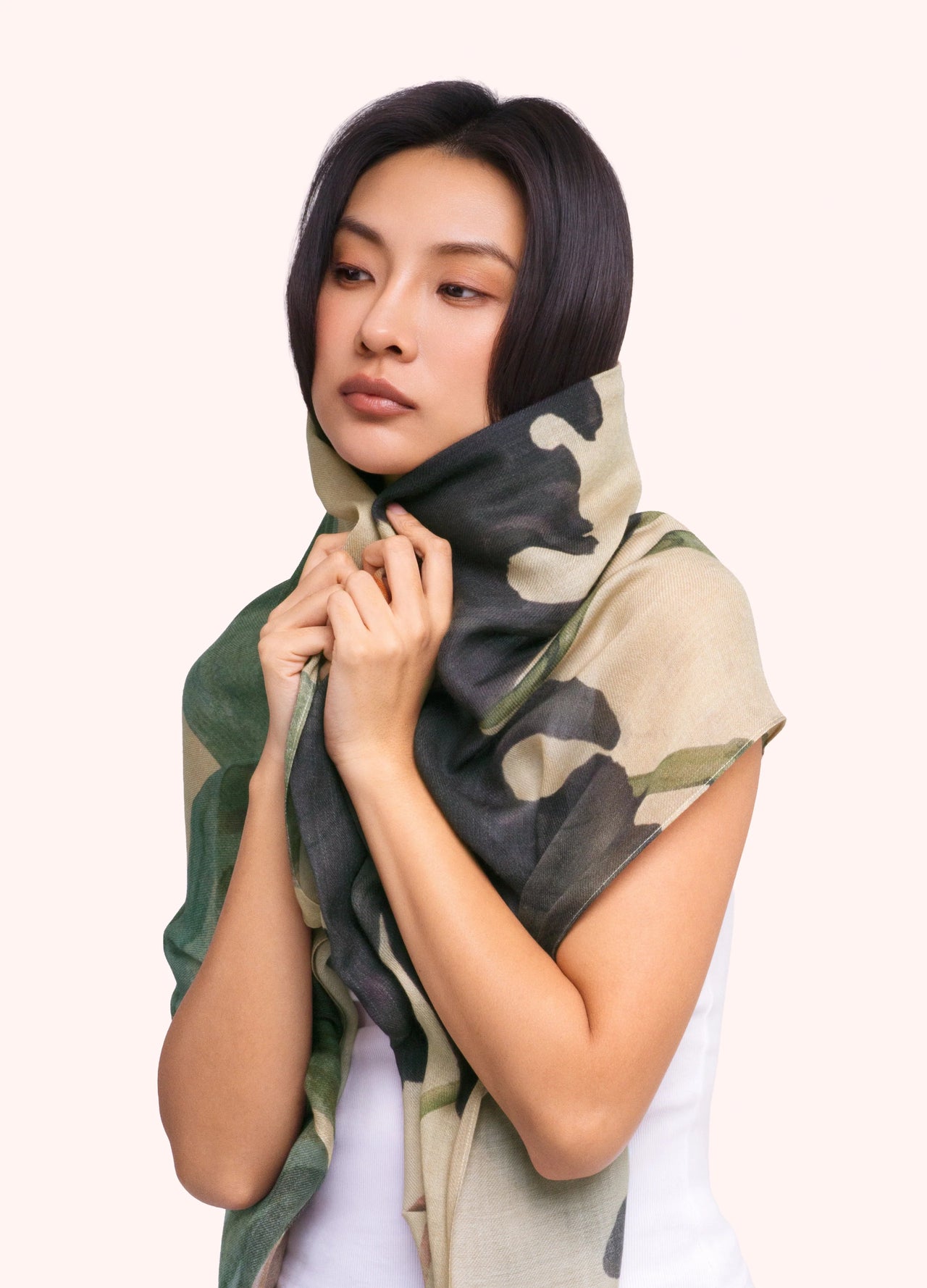 Powder Wool Wrap Scarf - Midnight Orchid