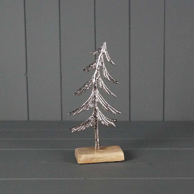 Satchville Metal Tree Decoration