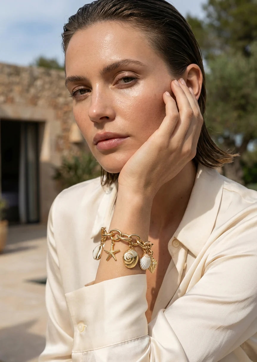 Envy Gold Bracelet With Sea Charms