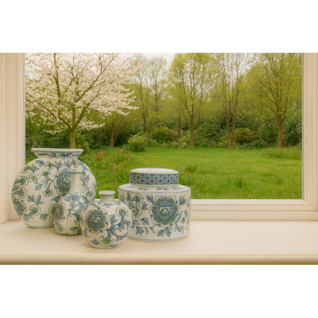 London Ornaments Lotus Peony Bud Vase