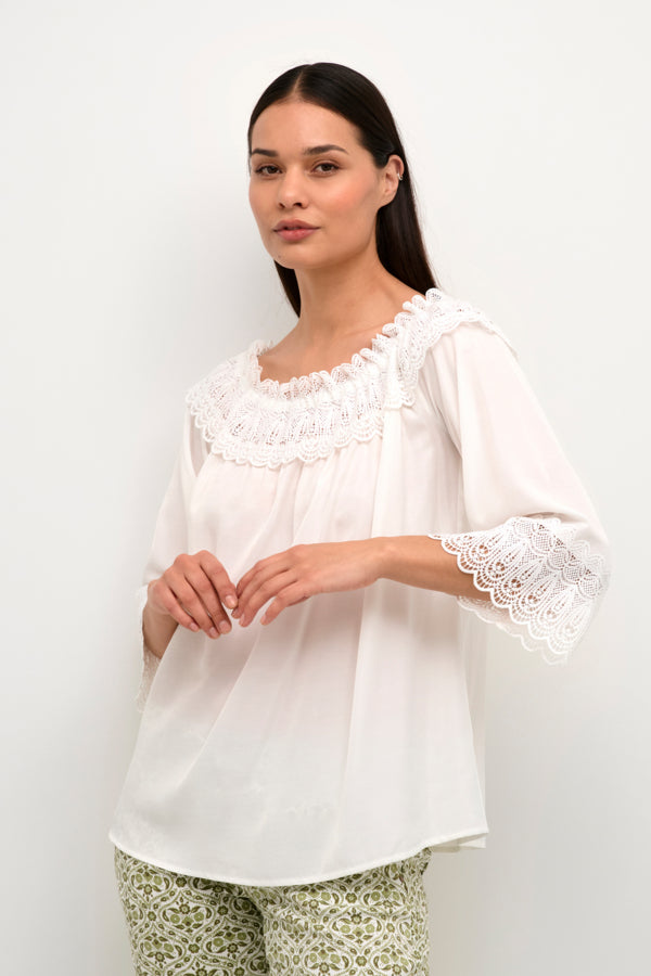 Cream BEA Snow White Blouse