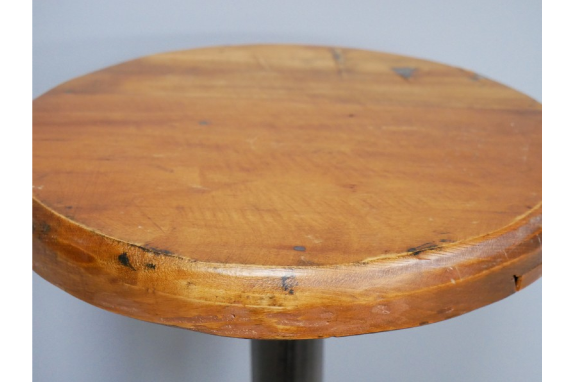 Dutch Imports Stool With Wooden Top