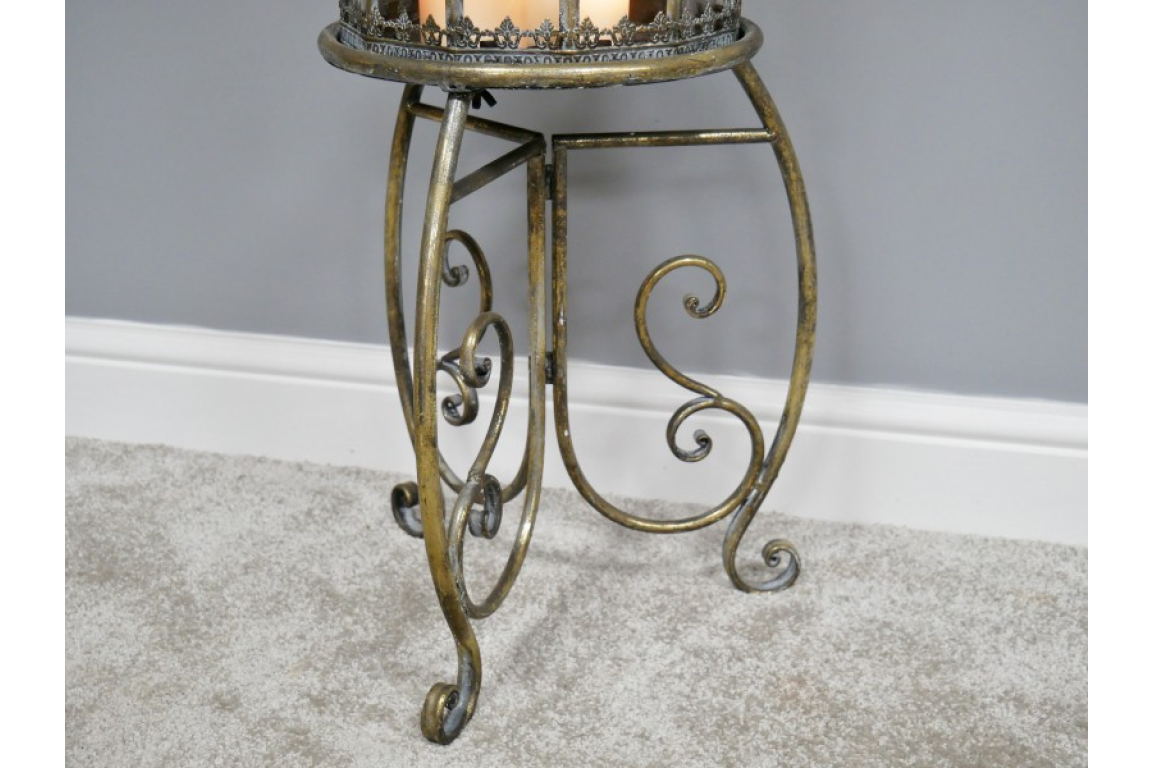 Dutch Imports Lantern On Stand