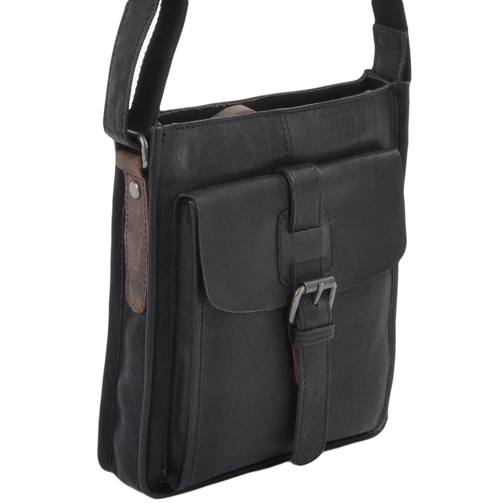 Ashwood Leather Stratford Black Three Pocket Small Travel Bag