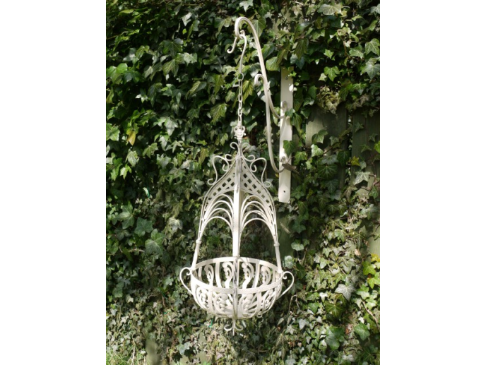 Dutch Imports Small Hanging Basket