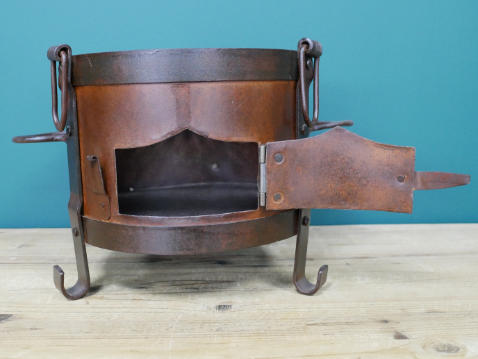 Dutch Imports Small Metal Fire Pit