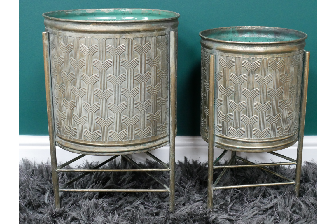 Dutch Imports Planters