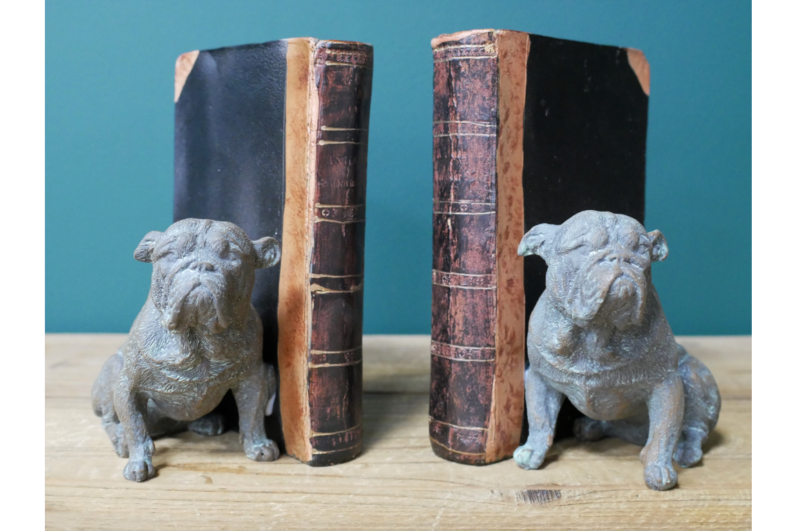 Dutch Imports Bulldog Bookends