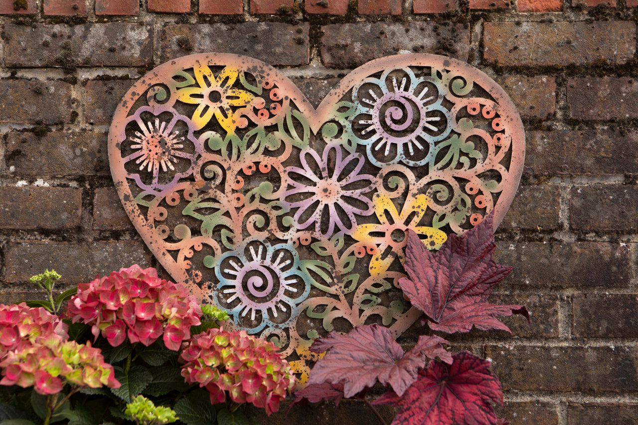London Ornaments Pastel Heart Wall Plaque