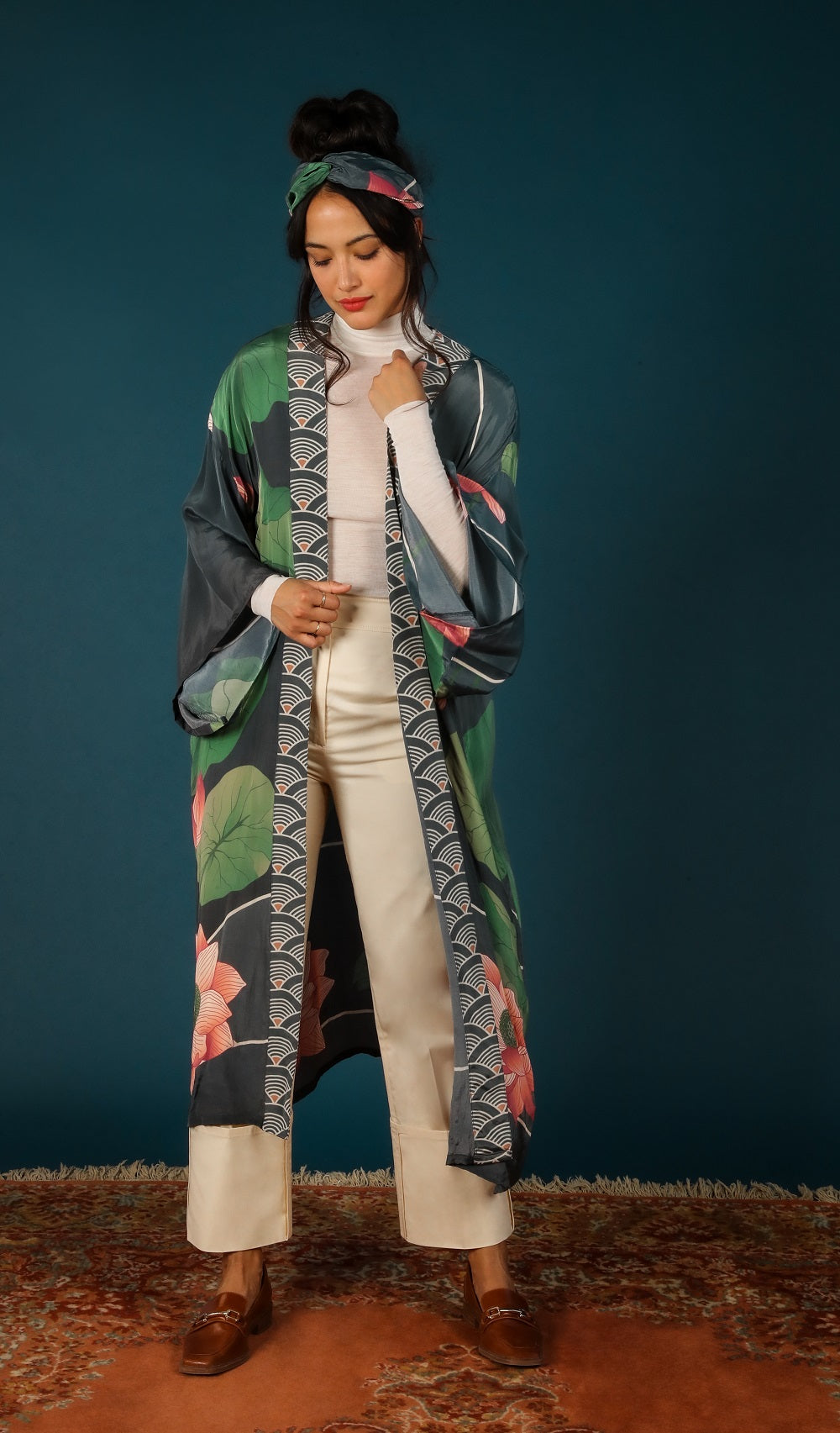 Powder Luxury Kimono Gown - Crane At Sunrise