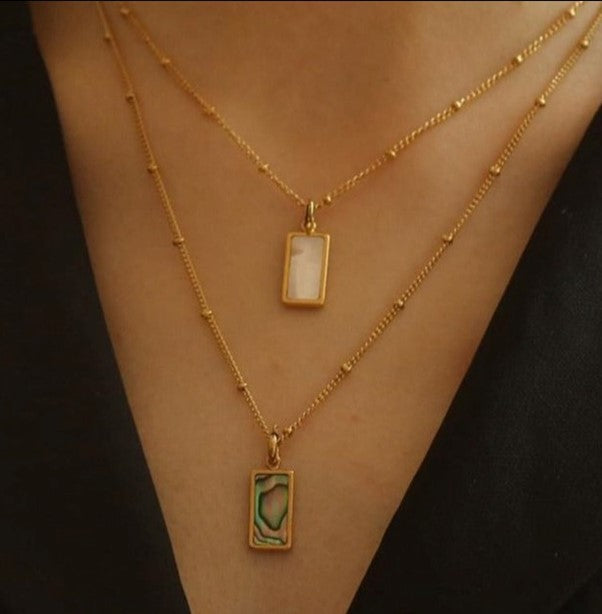 White Leaf Gold Natural Shell Necklace